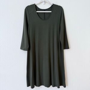 Garnet Hill Women's Size Small Seamed Knit Trapeze Dress Olive Green